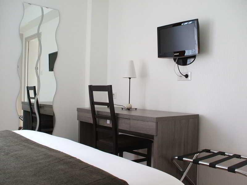 The Originals Boutique, Hotel De La Baie De Morlaix Carantec Esterno foto