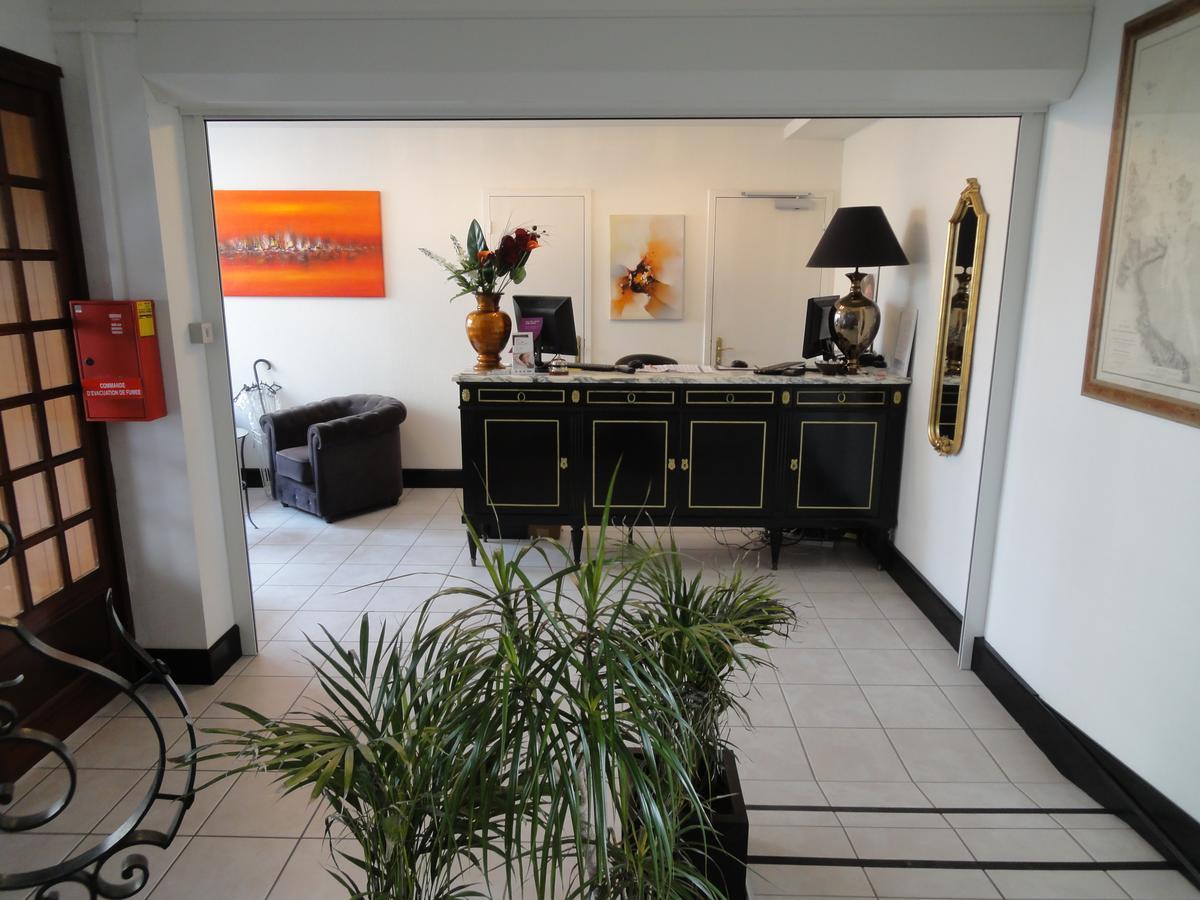 The Originals Boutique, Hotel De La Baie De Morlaix Carantec Esterno foto